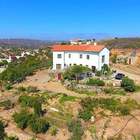 Panorama Family House * 팔레카스트론